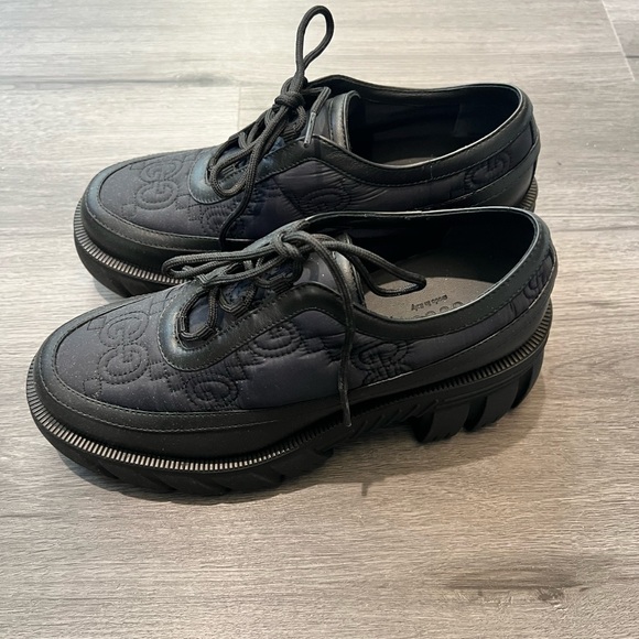 Authentic Gucci Sneakers Brand New - Picture 3 of 5
